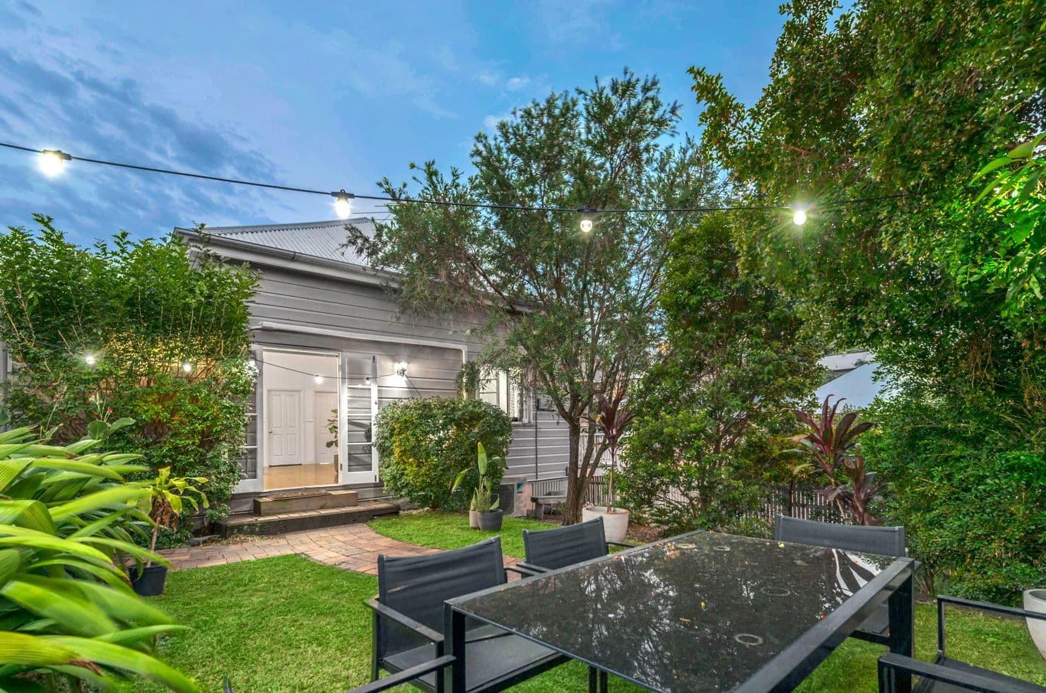 216 Water Street, Spring Hill QLD 4000, Spring Hill - Thumbnail 2