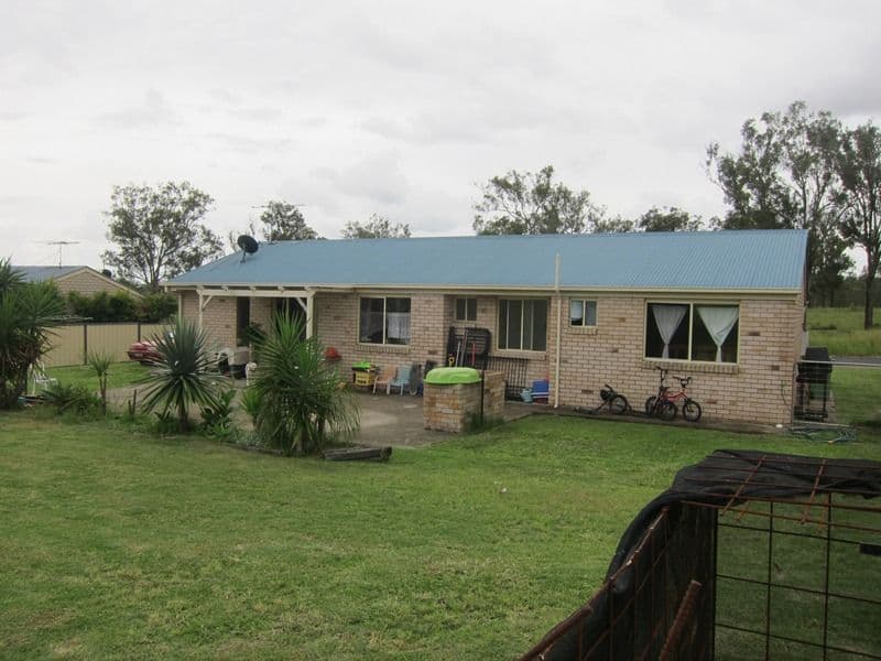 39 Macadamia Drive, LOWOOD QLD 4311, Lowood - Thumbnail 3