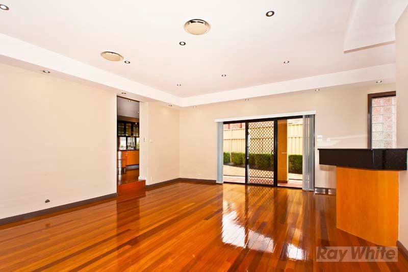 37  Clementina Circuit, CECIL HILLS NSW 2171, Cecil Hills - Thumbnail 4