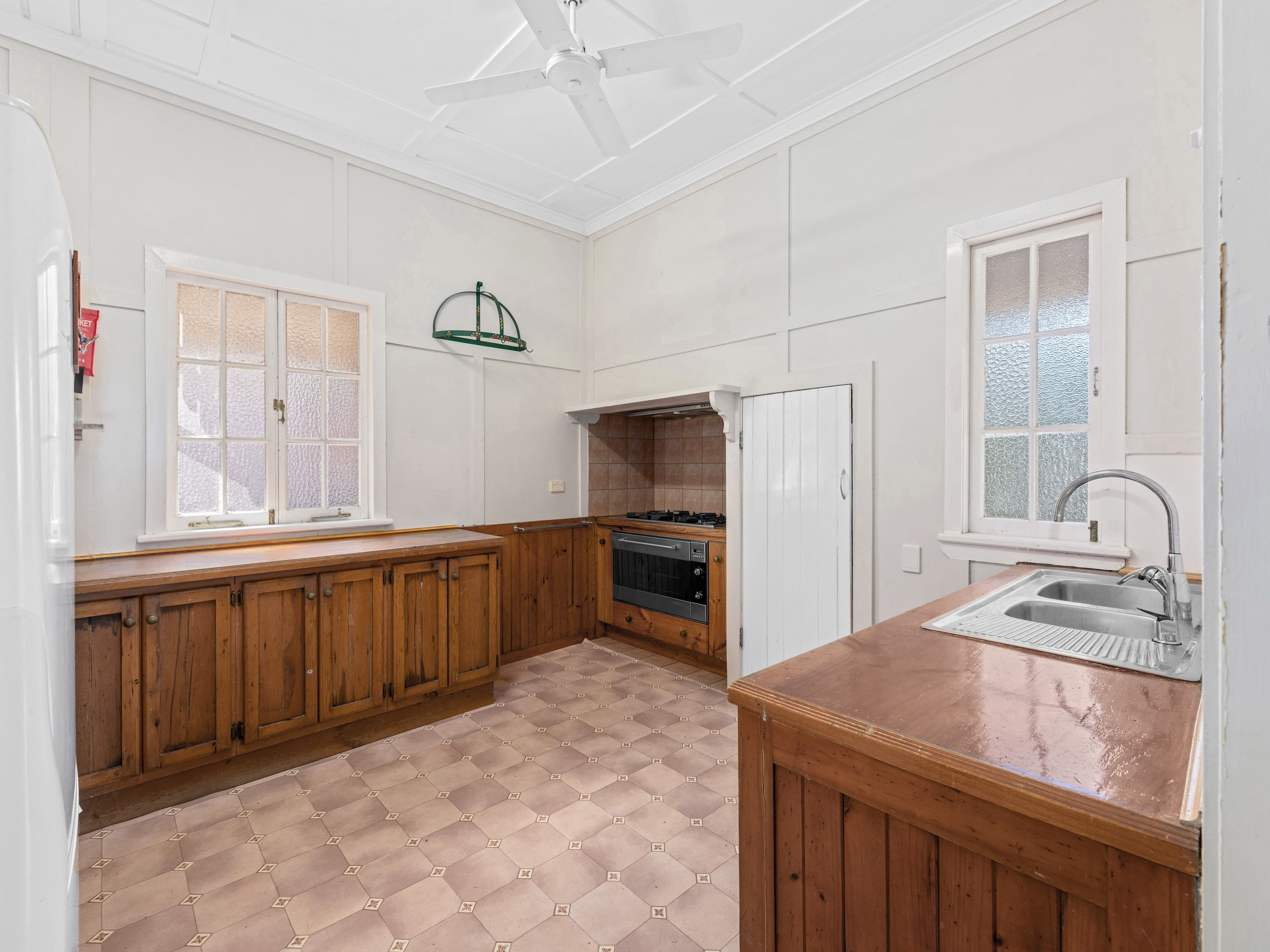 15 Hawthorne Road, Hawthorne QLD 4171, Hawthorne - Thumbnail 8