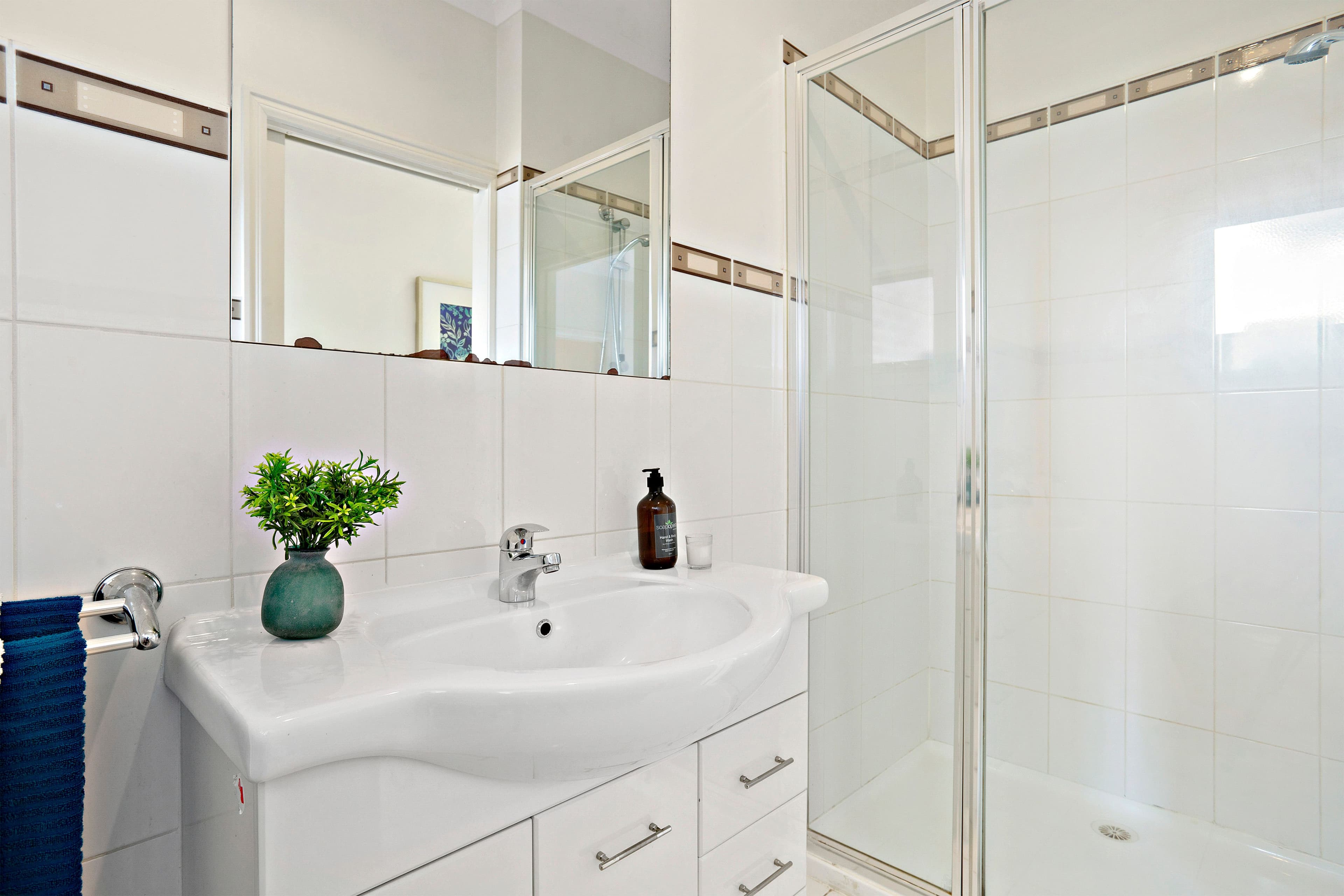 68 Waverley Road, Chadstone VIC 3148, Chadstone - Thumbnail 8