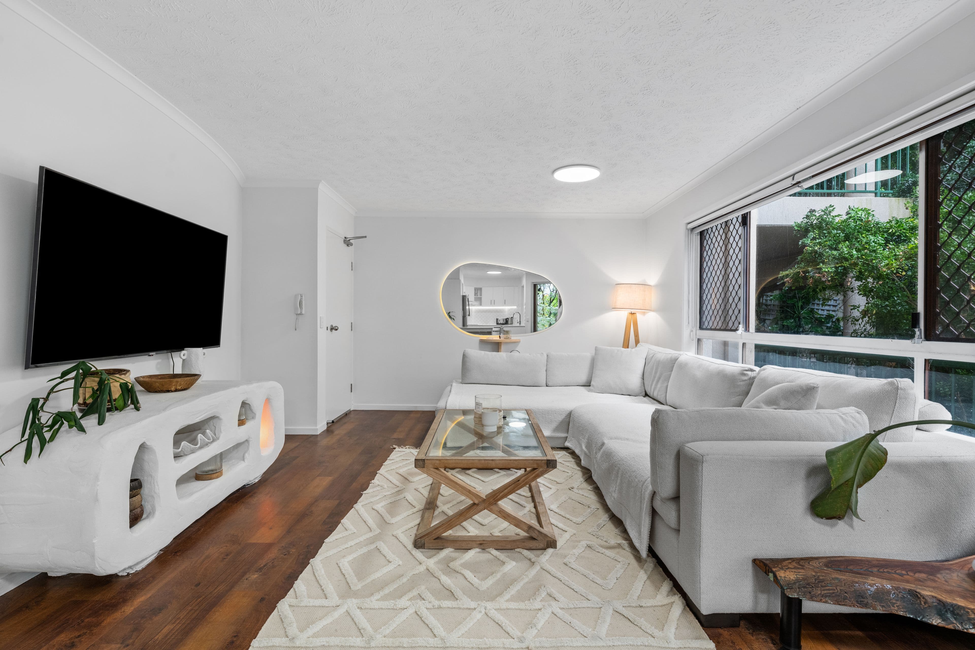 1 Burrabee Street, Burleigh Heads QLD 4220, Burleigh Heads - Image 1
