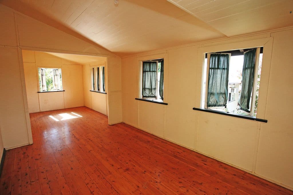 18 Abbott Street, Oonoonba QLD 4811, Oonoonba - Thumbnail 2
