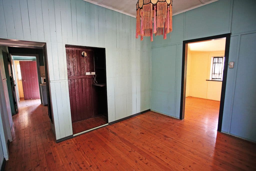 18 Abbott Street, Oonoonba QLD 4811, Oonoonba - Thumbnail 7
