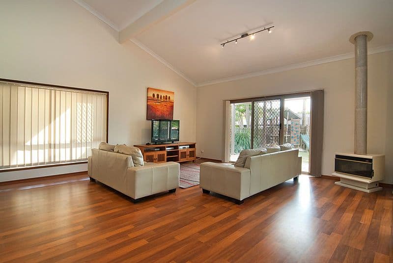 7 Hickory Place, CALAMVALE QLD 4116, Calamvale - Thumbnail 8