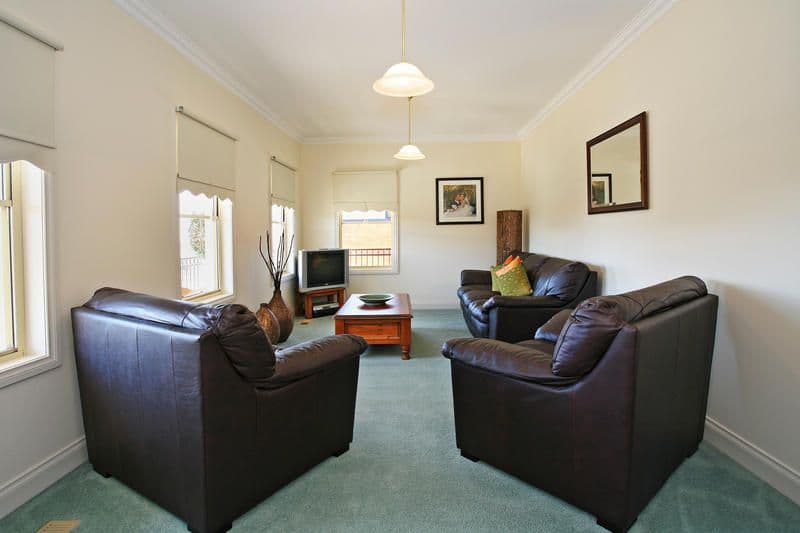 13 Sunderland Road, WANDANA HEIGHTS VIC 3216, Wandana Heights - Thumbnail 2