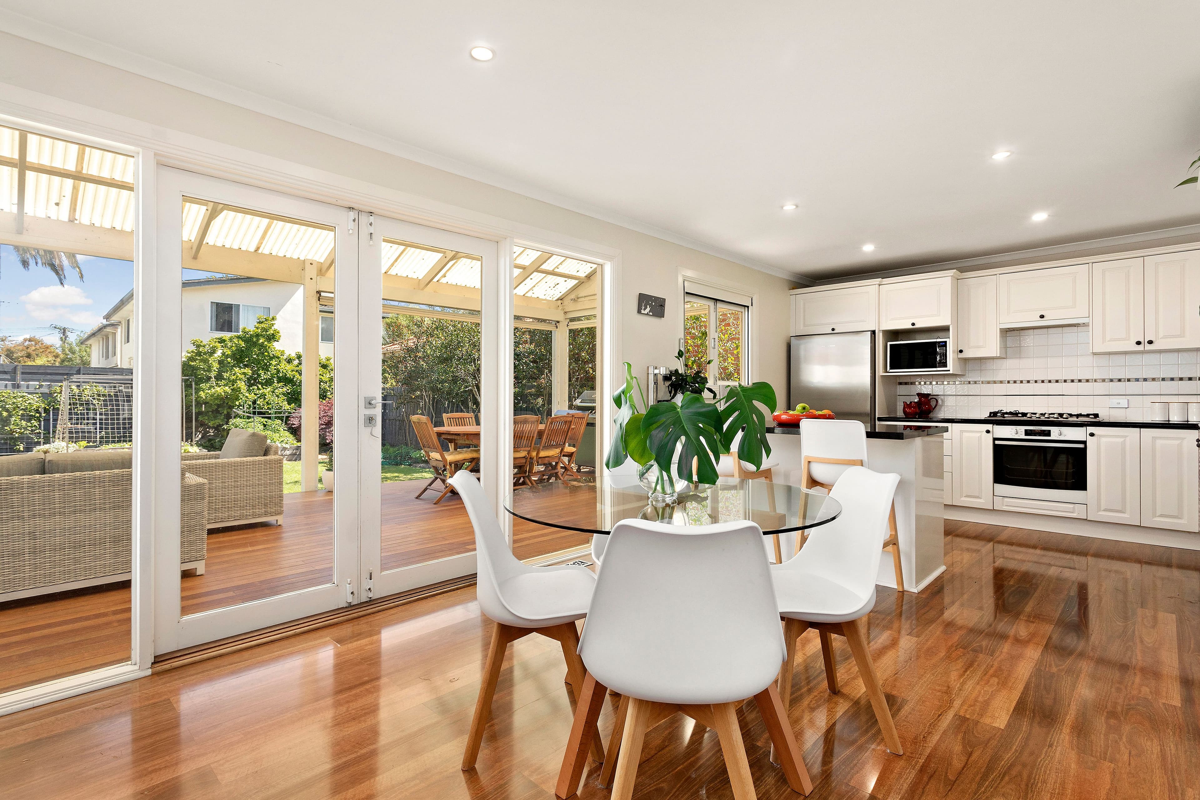 18 Swindon Road, Hughesdale VIC 3166, Hughesdale - Thumbnail 8