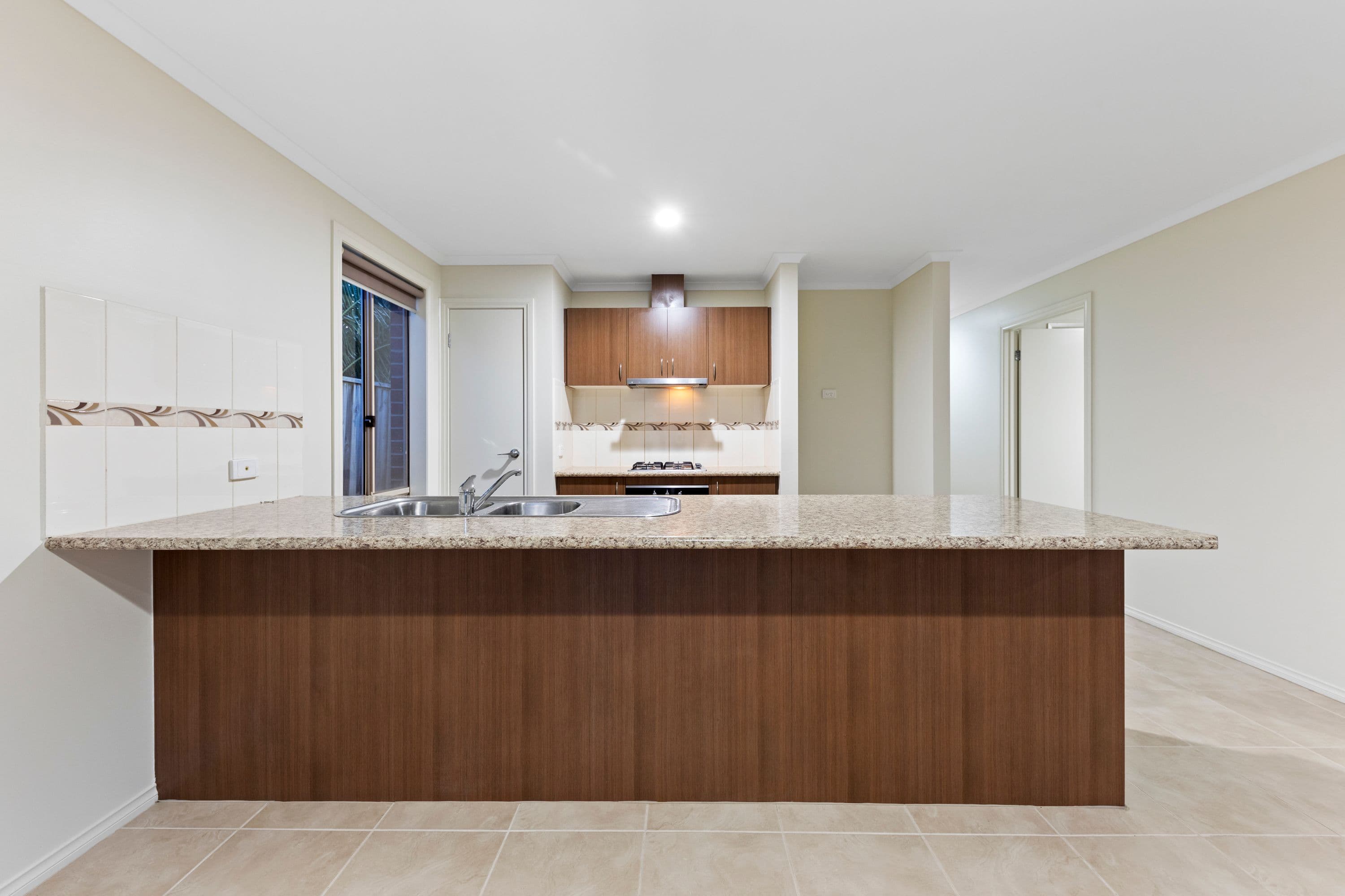 12 Melrose Street, Pakenham VIC 3810, Pakenham - Thumbnail 4