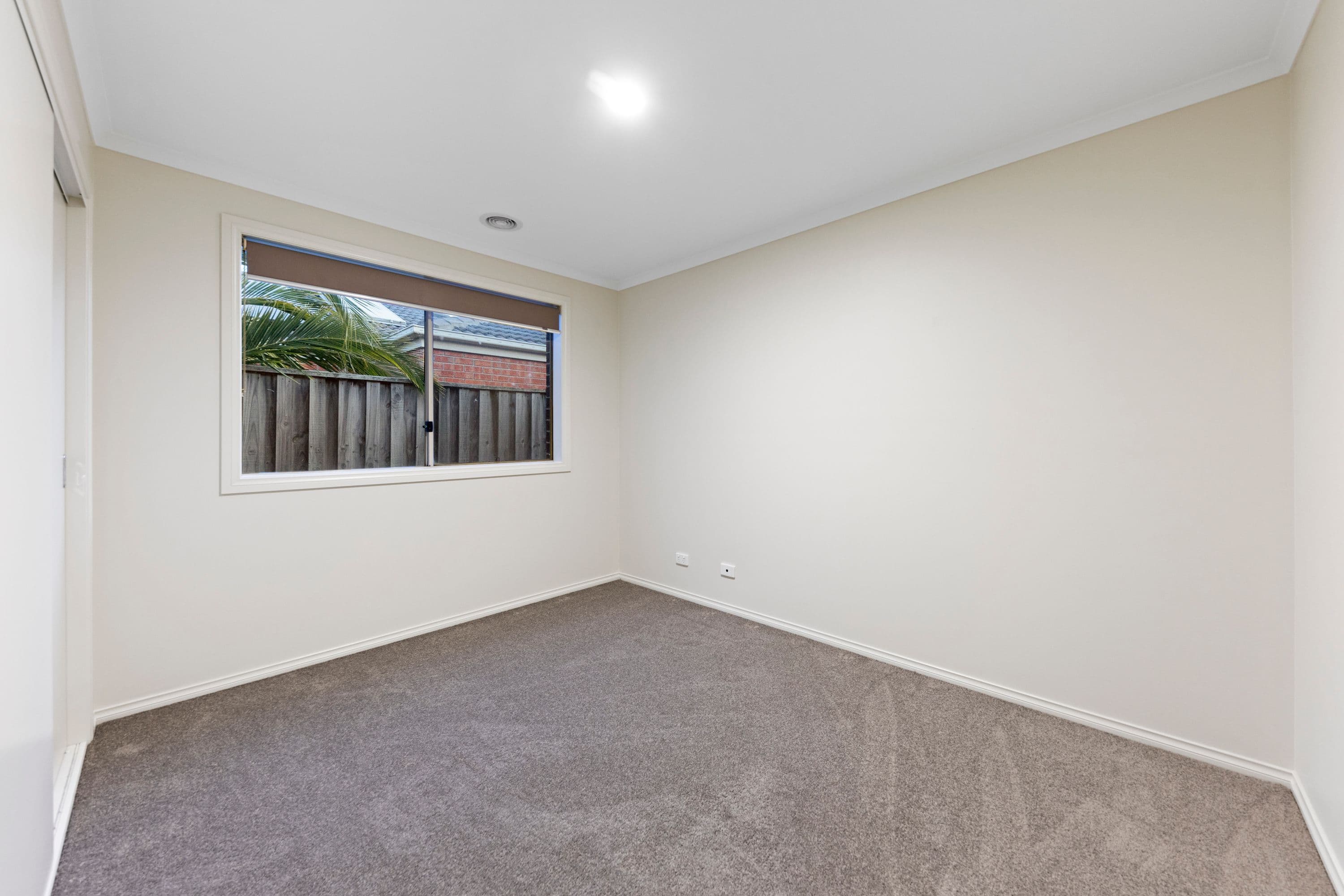 12 Melrose Street, Pakenham VIC 3810, Pakenham - Thumbnail 8