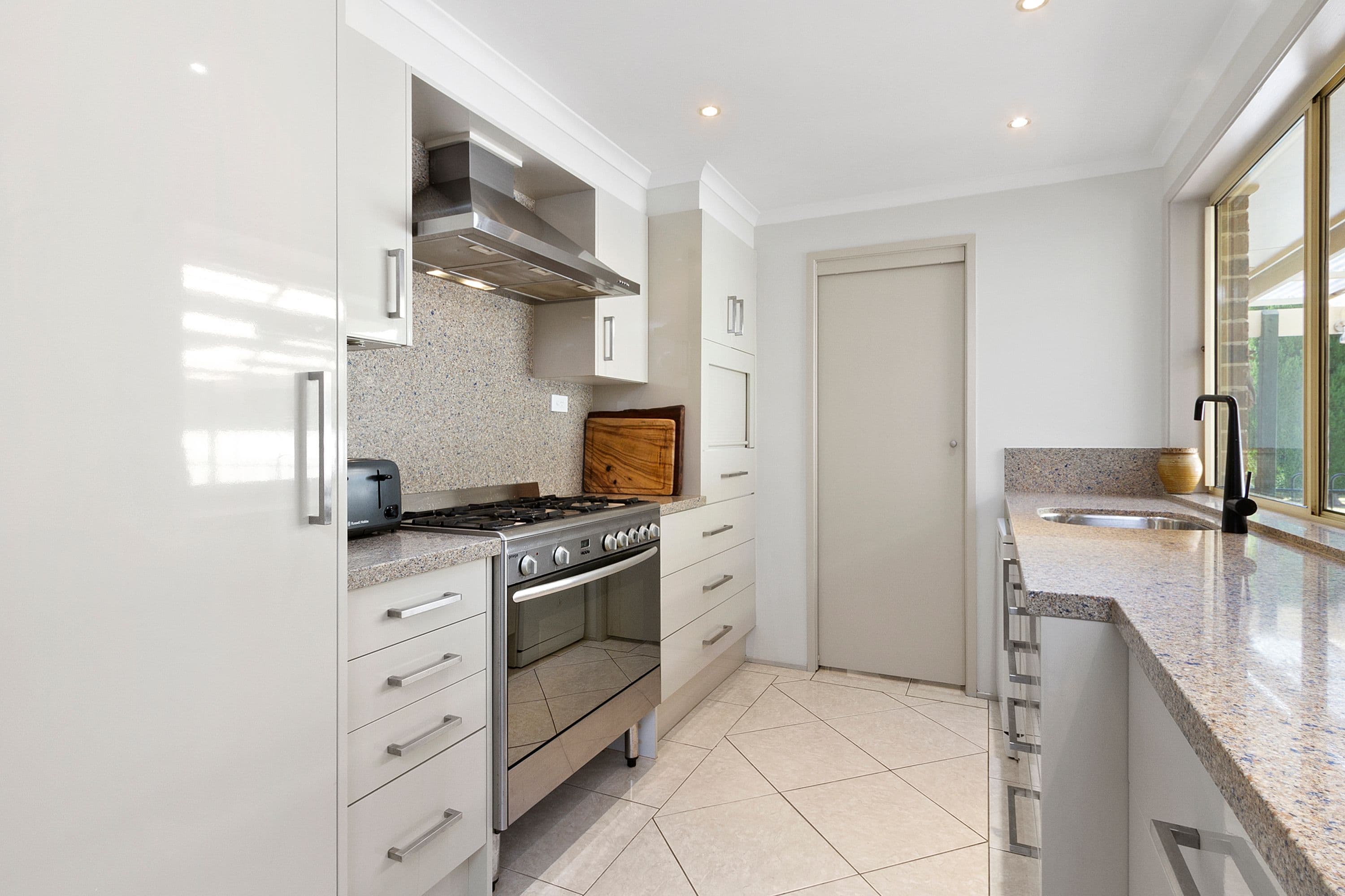 10 Grainger Place, North Richmond - Thumbnail 4