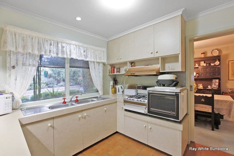 6 Amber Court, BUNDOORA VIC 3083, Bundoora - Thumbnail 4