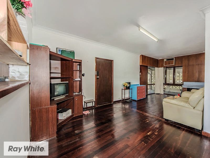 11 Lindley Street, Embleton WA 6062, Embleton - Thumbnail 5