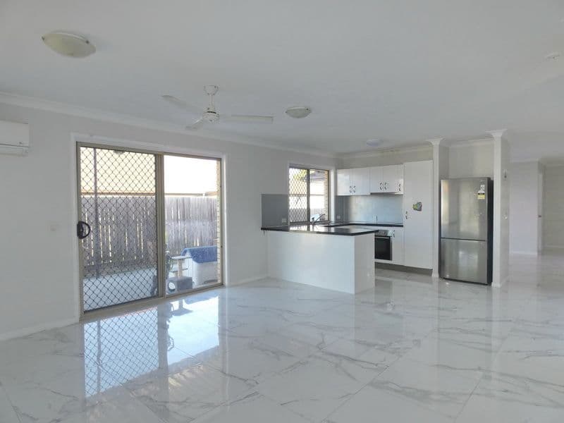 24 Elcock Avenue, Crestmead QLD 4132, Crestmead - Thumbnail 2