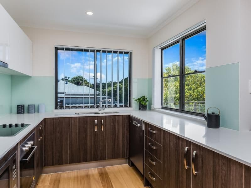 15 Percy Street, Redcliffe QLD 4020, Redcliffe - Thumbnail 3