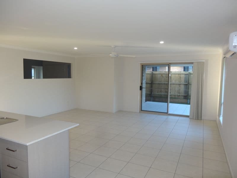 5 Mac Street, Bridgeman Downs QLD 4035, Bridgeman Downs - Thumbnail 2