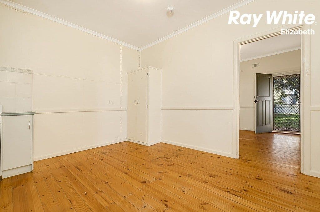 11 Old Sarum Road, Elizabeth North SA 5113, Elizabeth North - Thumbnail 5