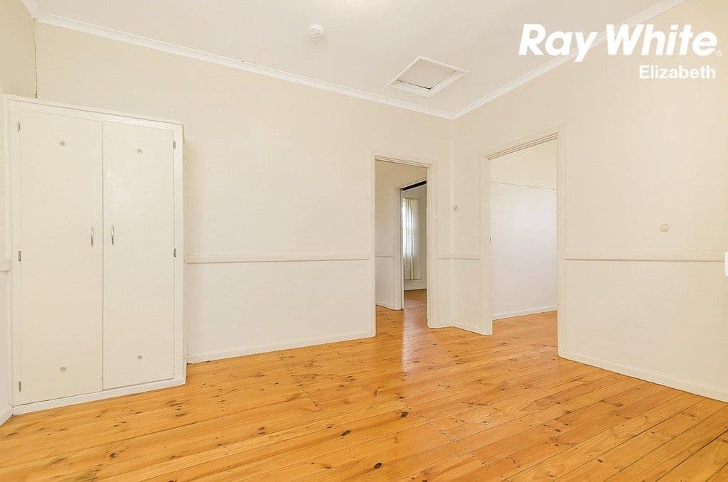 11 Old Sarum Road, Elizabeth North SA 5113, Elizabeth North - Thumbnail 6
