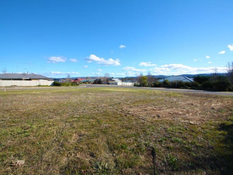 11 McCusker, Bungendore NSW 2621, Bungendore - Thumbnail 5