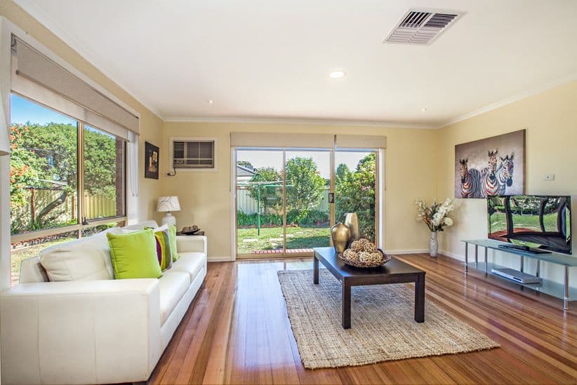 7 Hinkler Drive, Mill Park VIC 3082, Mill Park - Thumbnail 3