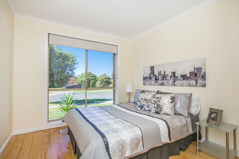 7 Hinkler Drive, Mill Park VIC 3082, Mill Park - Thumbnail 7