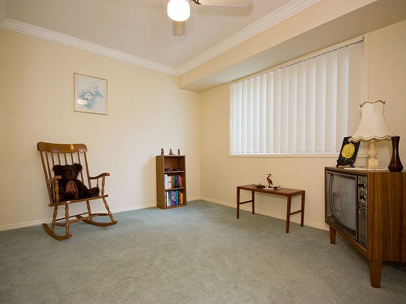 1 Cronus Court, Eltham, Eltham - Thumbnail 5