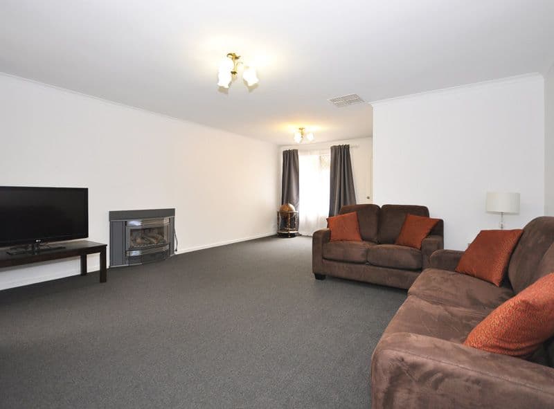 3 Horseshoe Drive, ABERFOYLE PARK SA 5159, Aberfoyle Park - Thumbnail 6