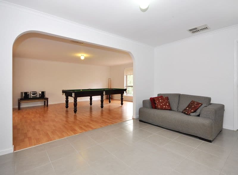 3 Horseshoe Drive, ABERFOYLE PARK SA 5159, Aberfoyle Park - Thumbnail 7
