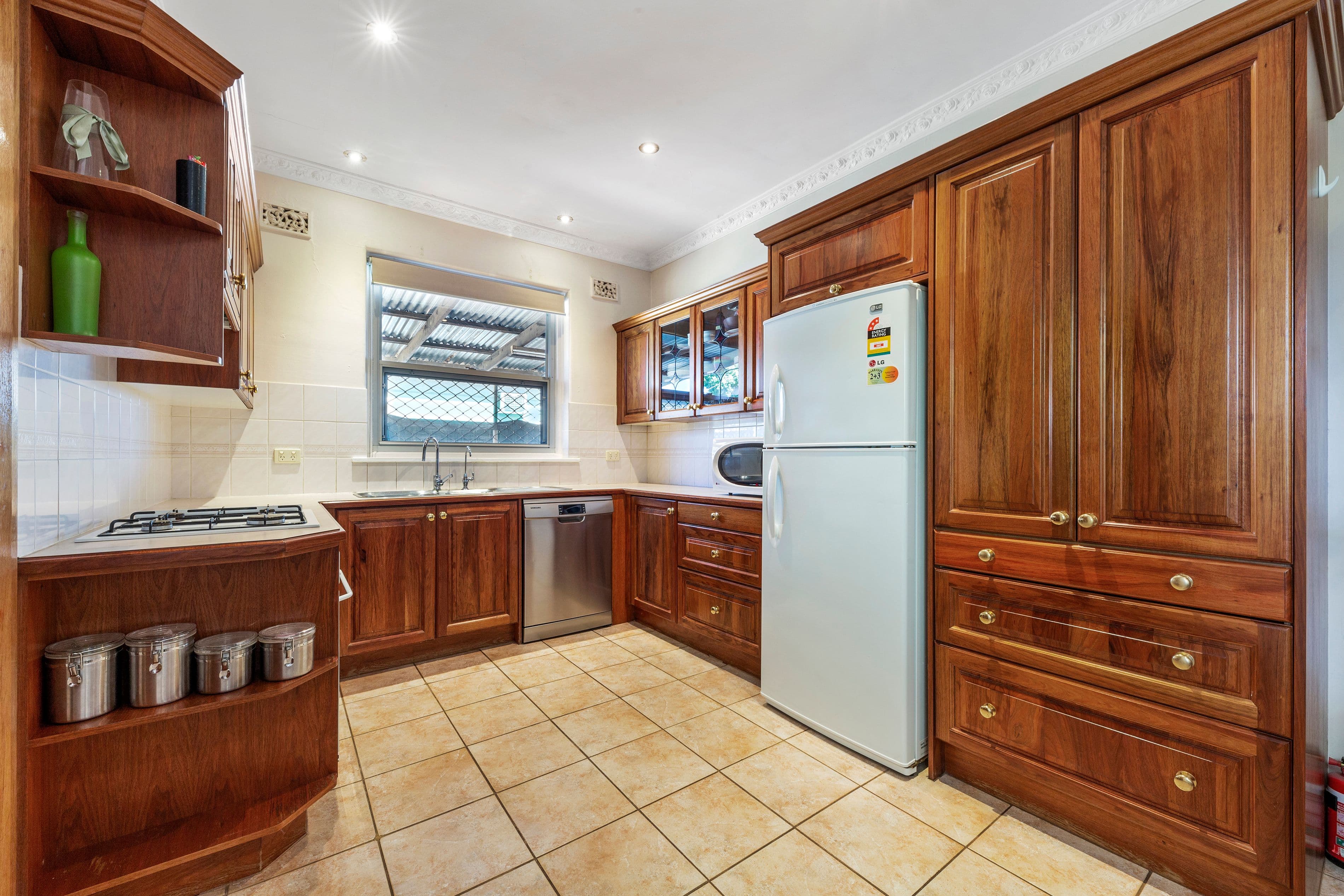 16 Newton Terrace, Enfield SA 5085, Enfield - Thumbnail 4