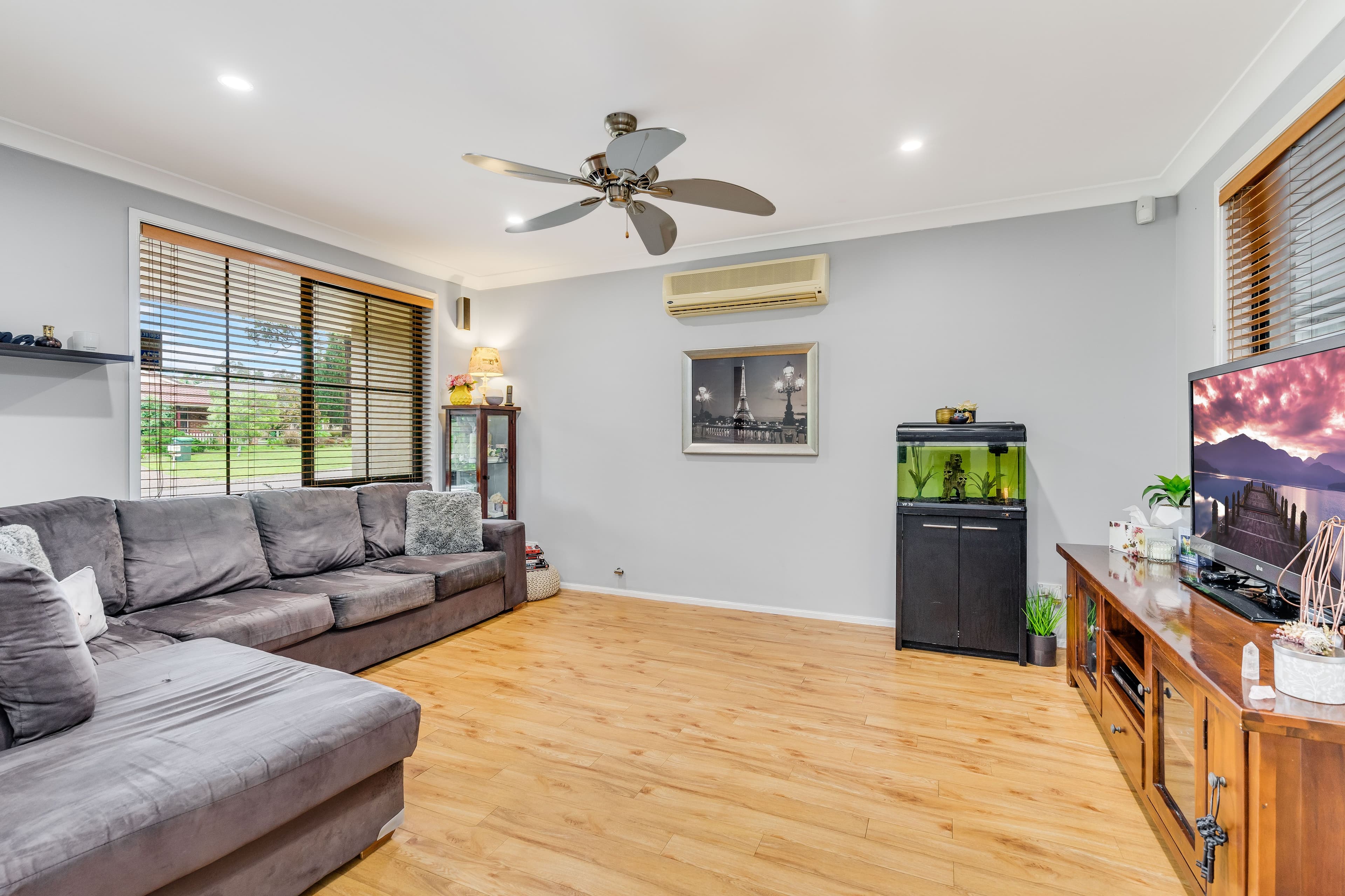 62 Lord Howe Drive, Ashtonfield NSW 2323, Ashtonfield - Thumbnail 2
