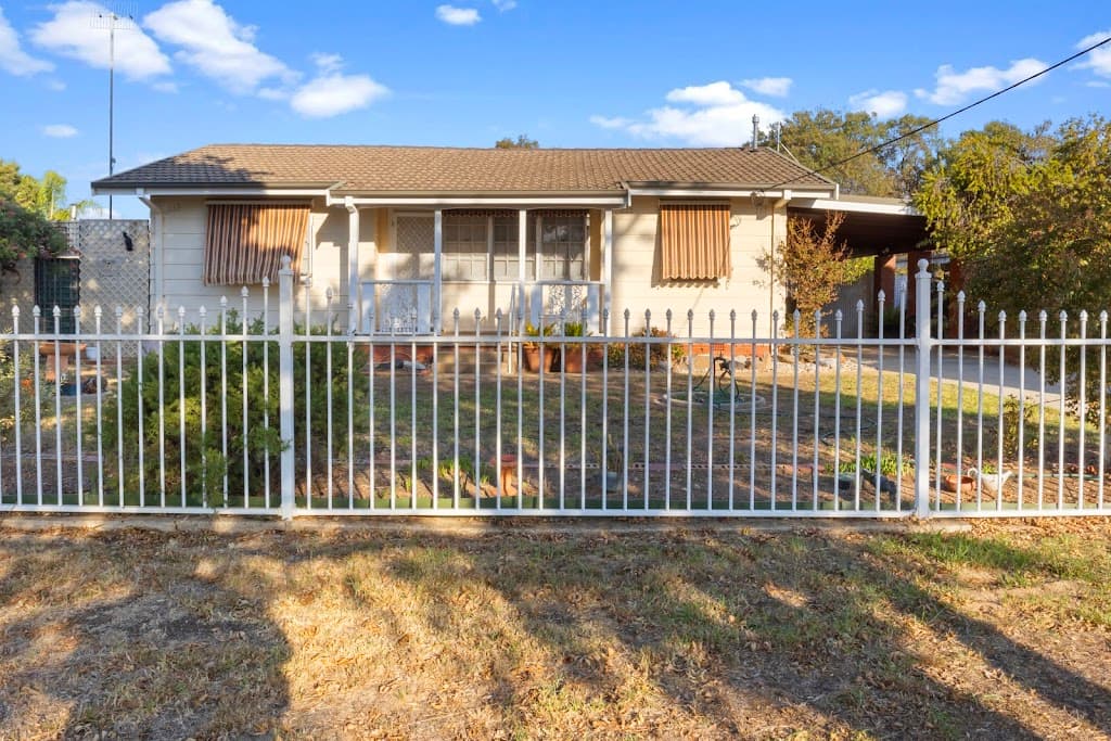 118 Hughes Street, Deniliquin, NSW, 2710, Deniliquin - Image 1