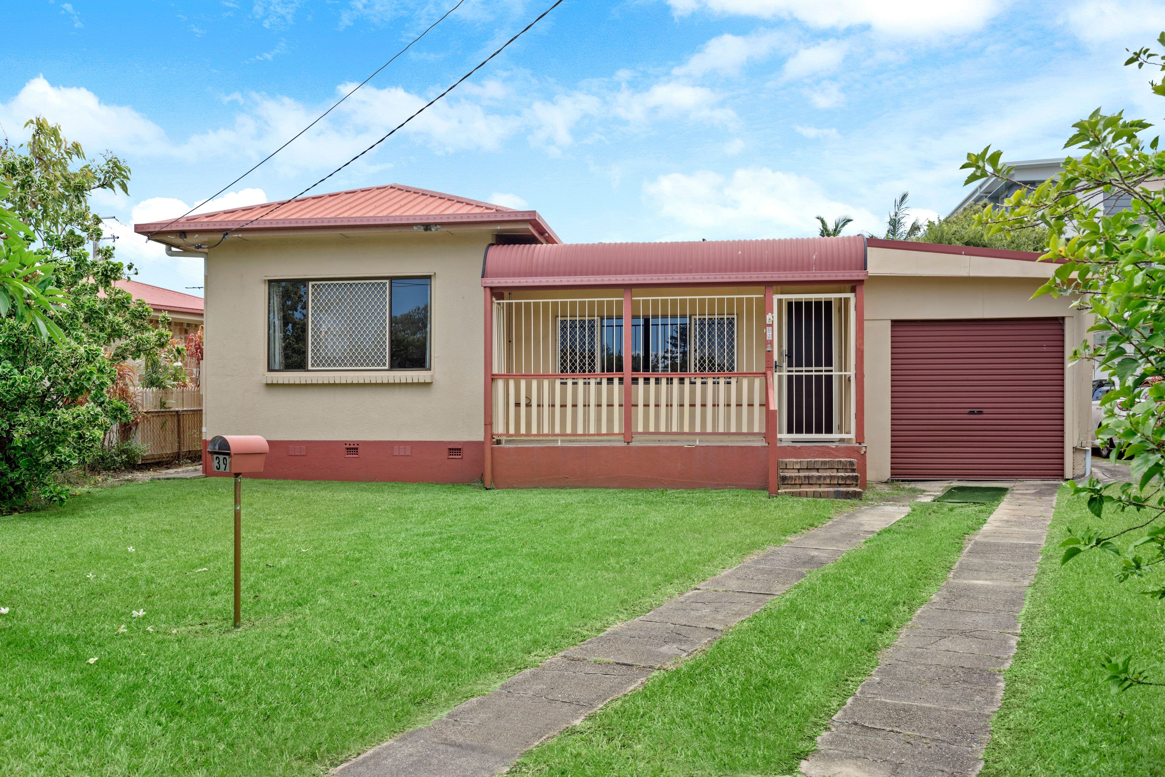 39 Humpybong Esplanade, Redcliffe QLD 4020, Redcliffe - Image 1