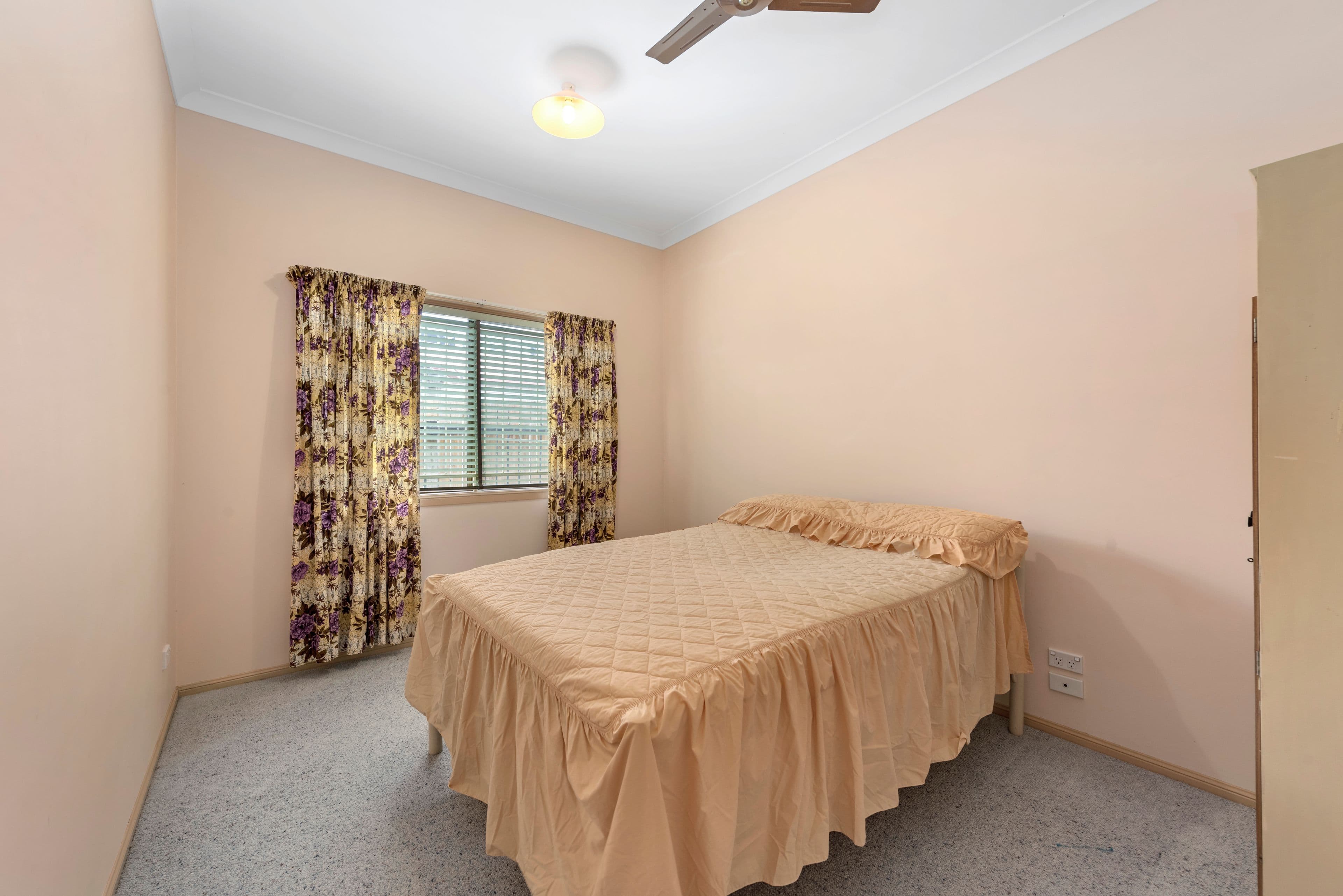 39 Humpybong Esplanade, Redcliffe QLD 4020, Redcliffe - Thumbnail 7