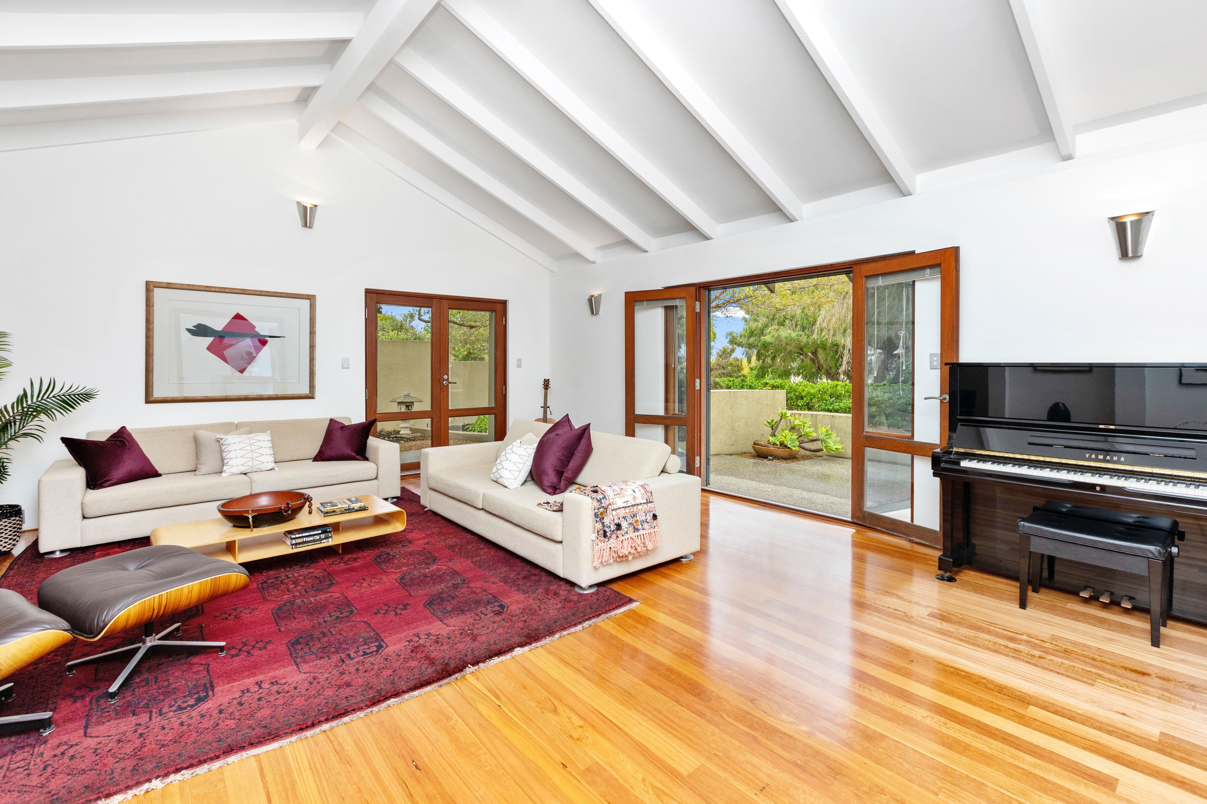 10 Clovelly Road, City Beach WA 6015, City Beach - Thumbnail 4