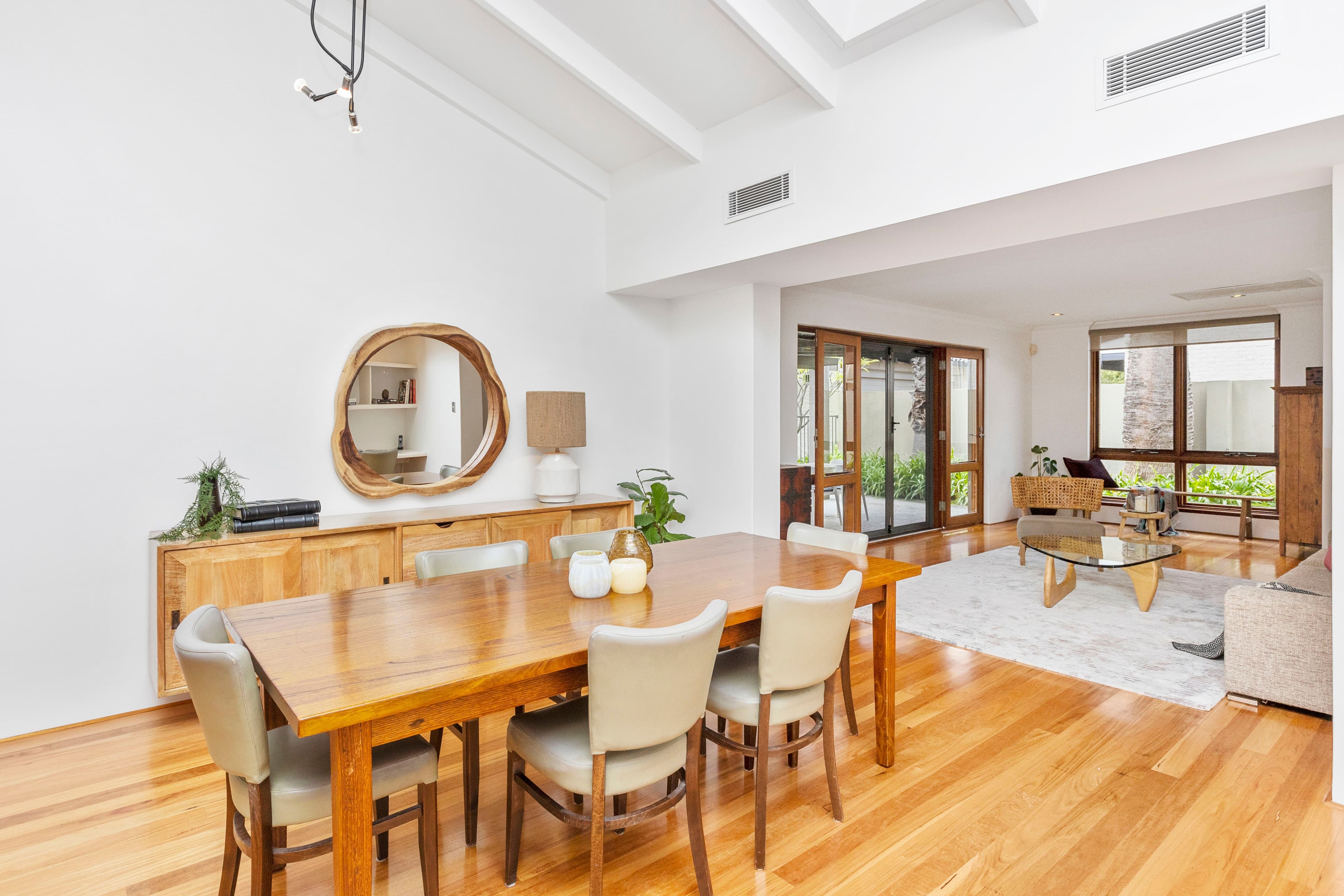 10 Clovelly Road, City Beach WA 6015, City Beach - Thumbnail 8
