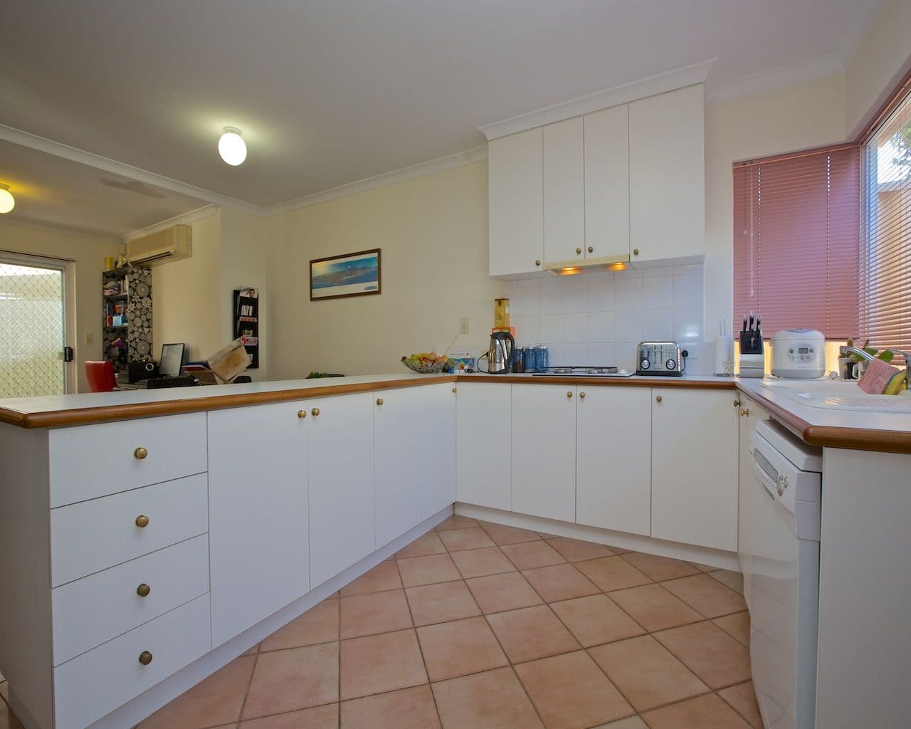 102B Westview Street, SCARBOROUGH WA 6019, Scarborough - Thumbnail 4