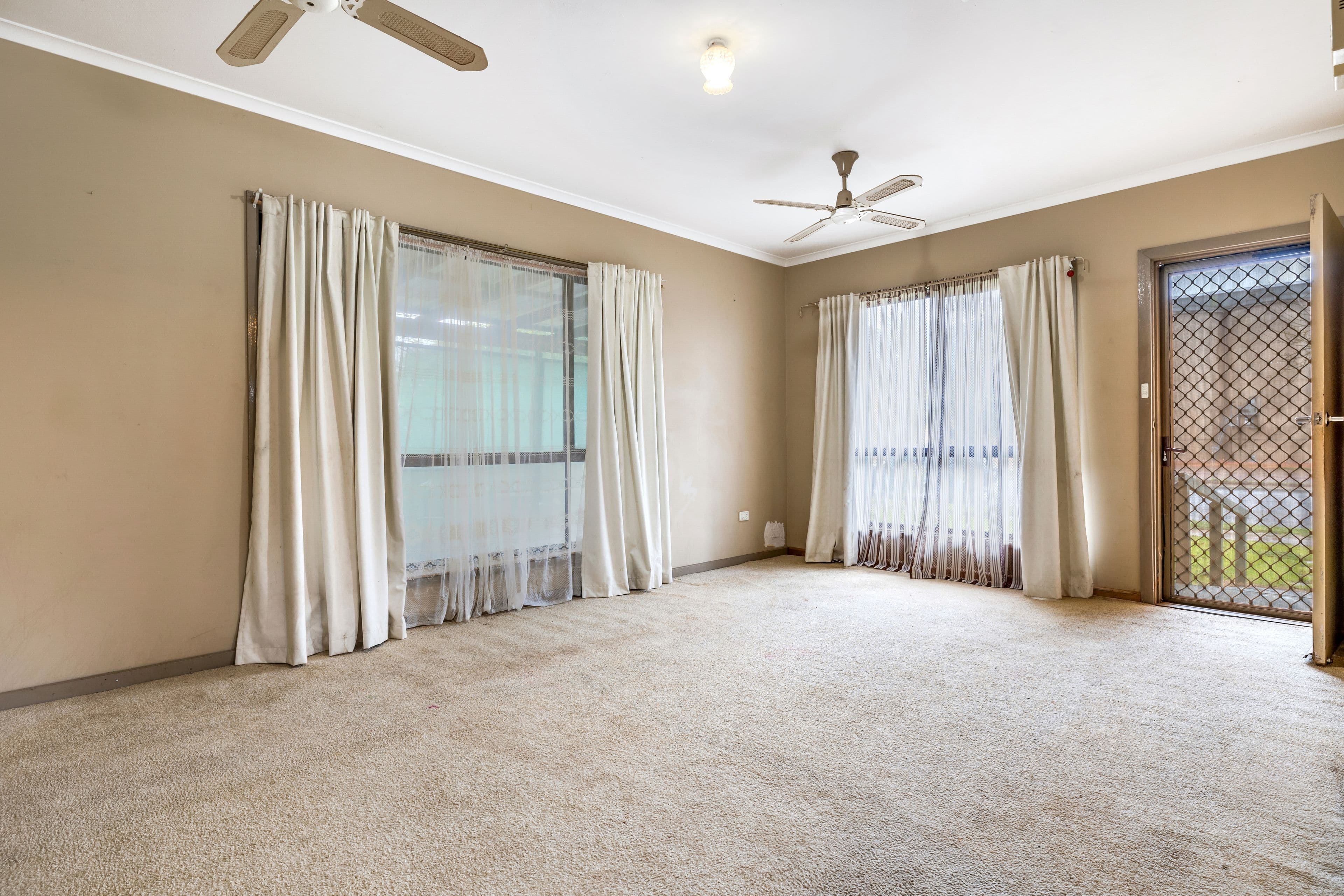 65 Wade Street, Coolamon NSW 2701, Coolamon - Thumbnail 4