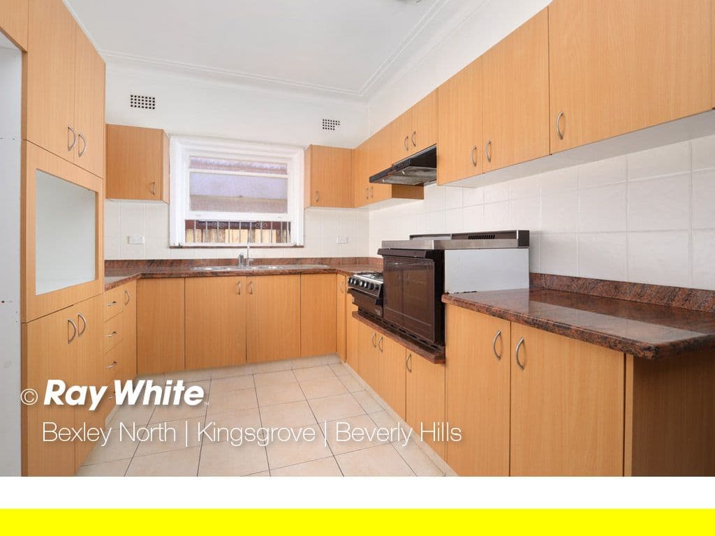 33 Bobadah Street, Kingsgrove NSW 2208, Kingsgrove - Thumbnail 3