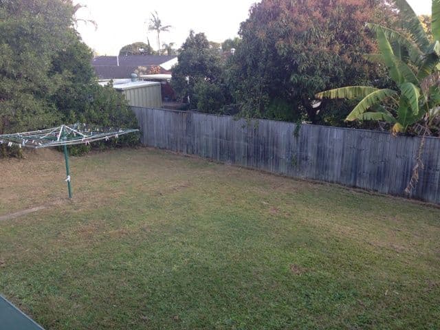28 Djerall Avenue, Burleigh Heads QLD 4220, Burleigh Heads - Thumbnail 3