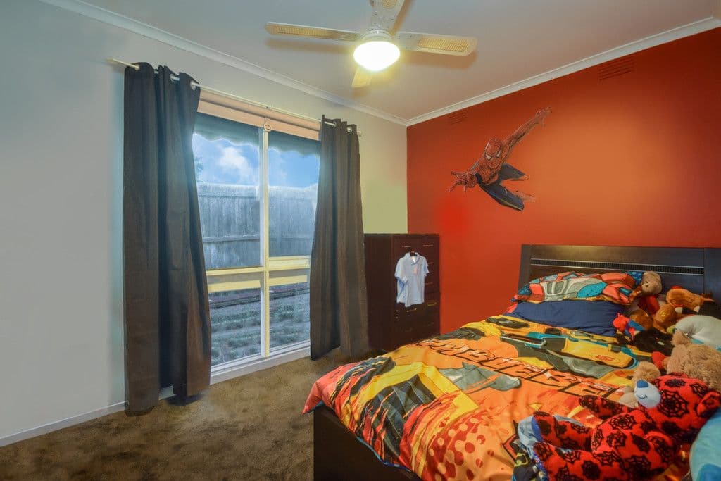 6 Lansell Place, Melton West VIC 3337, Melton West - Thumbnail 6