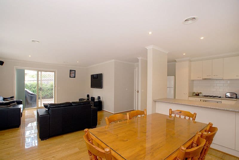 20 Manna Court, FERNTREE GULLY VIC 3156, Ferntree Gully - Thumbnail 2