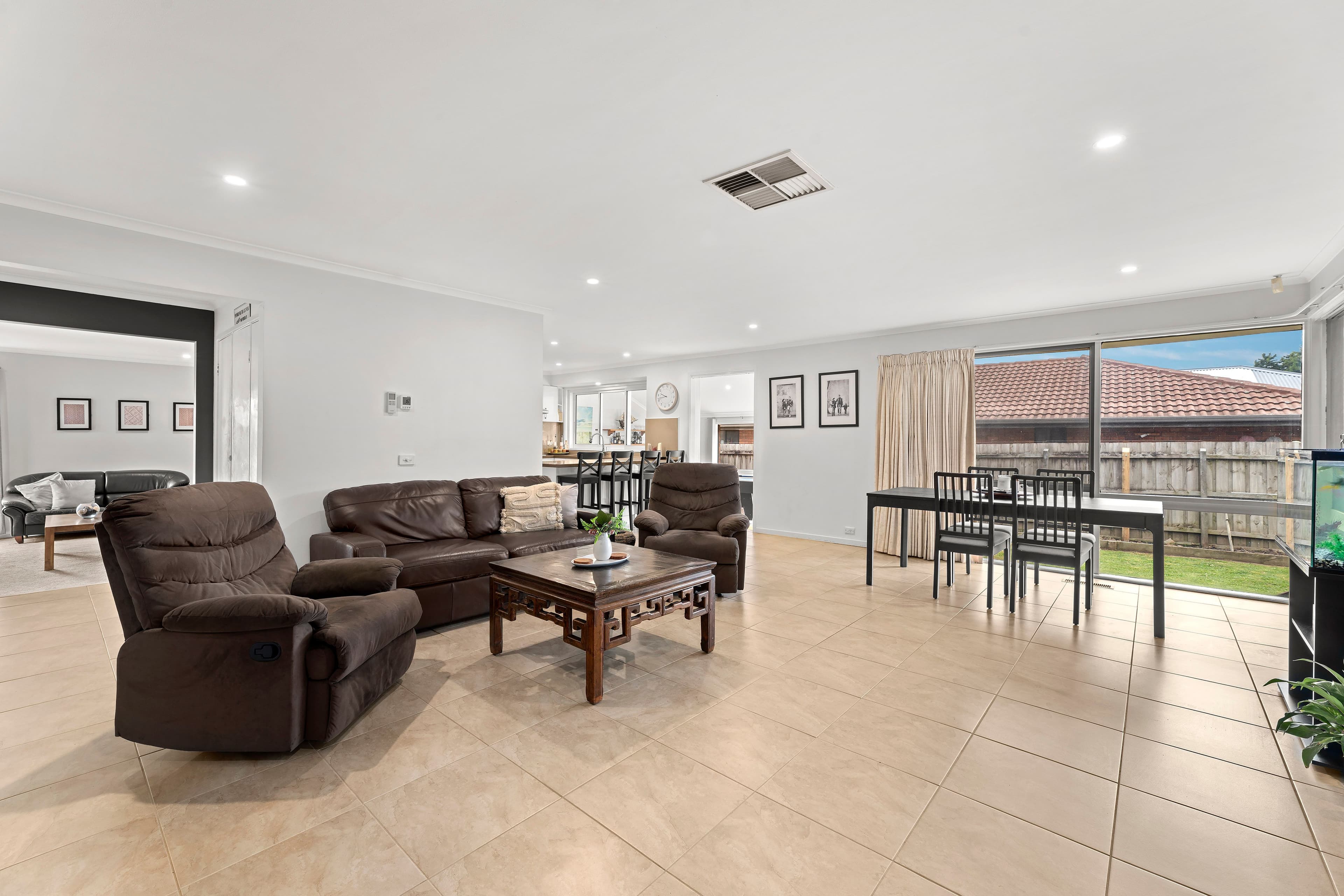 29 Turramurra Drive, Rowville VIC 3178, Rowville - Thumbnail 4