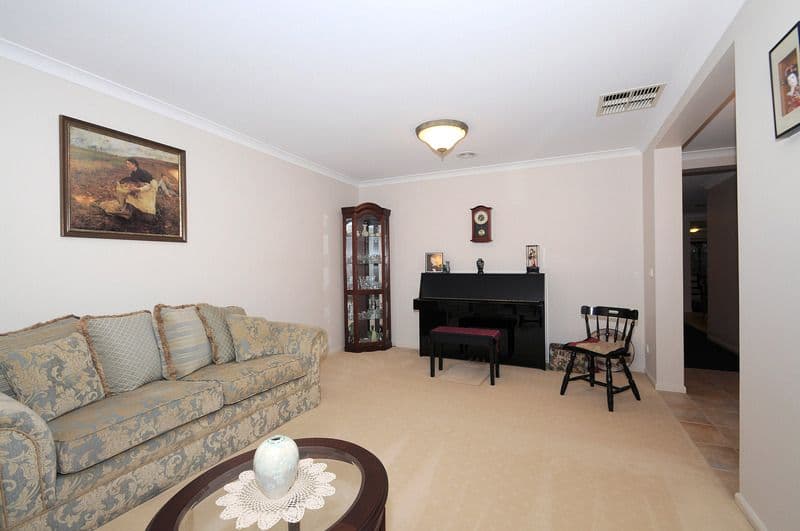 12 Ratcliffe Way, LYNBROOK VIC 3975, Lynbrook - Thumbnail 2