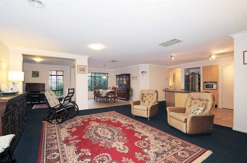 12 Ratcliffe Way, LYNBROOK VIC 3975, Lynbrook - Thumbnail 6