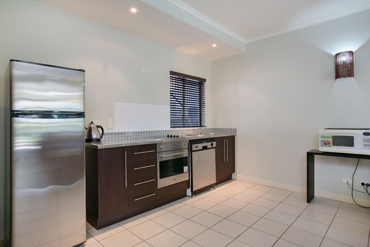 81-85 Cedar Road, Palm Cove QLD 4879, Palm Cove - Thumbnail 3