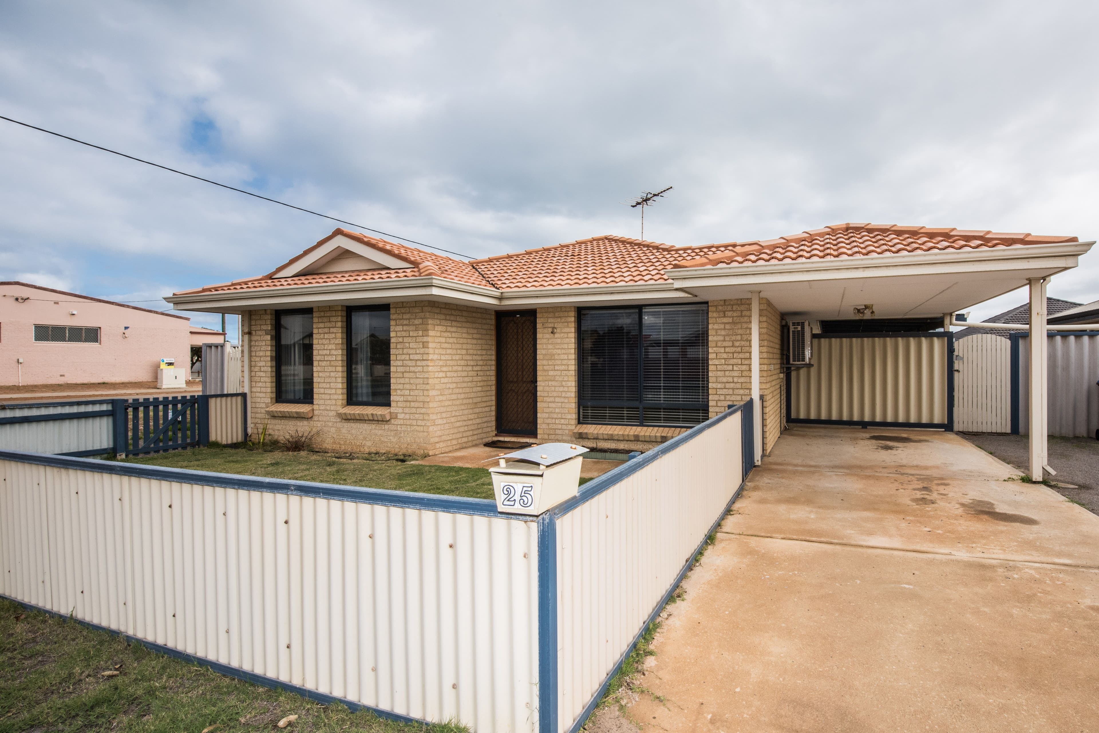 25 McGauran Lane, Beachlands WA 6530, Beachlands - Thumbnail 2