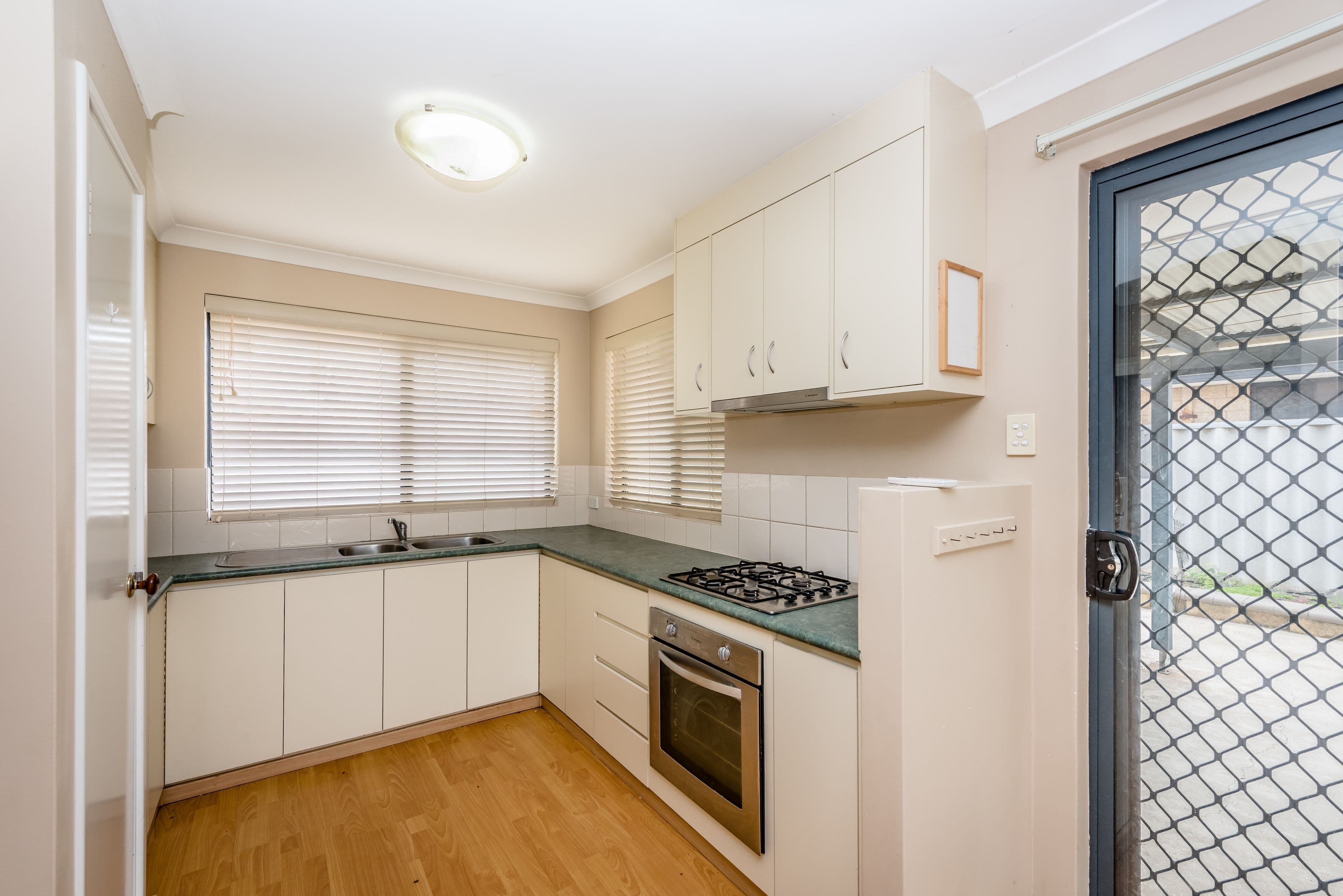 25 McGauran Lane, Beachlands WA 6530, Beachlands - Thumbnail 4