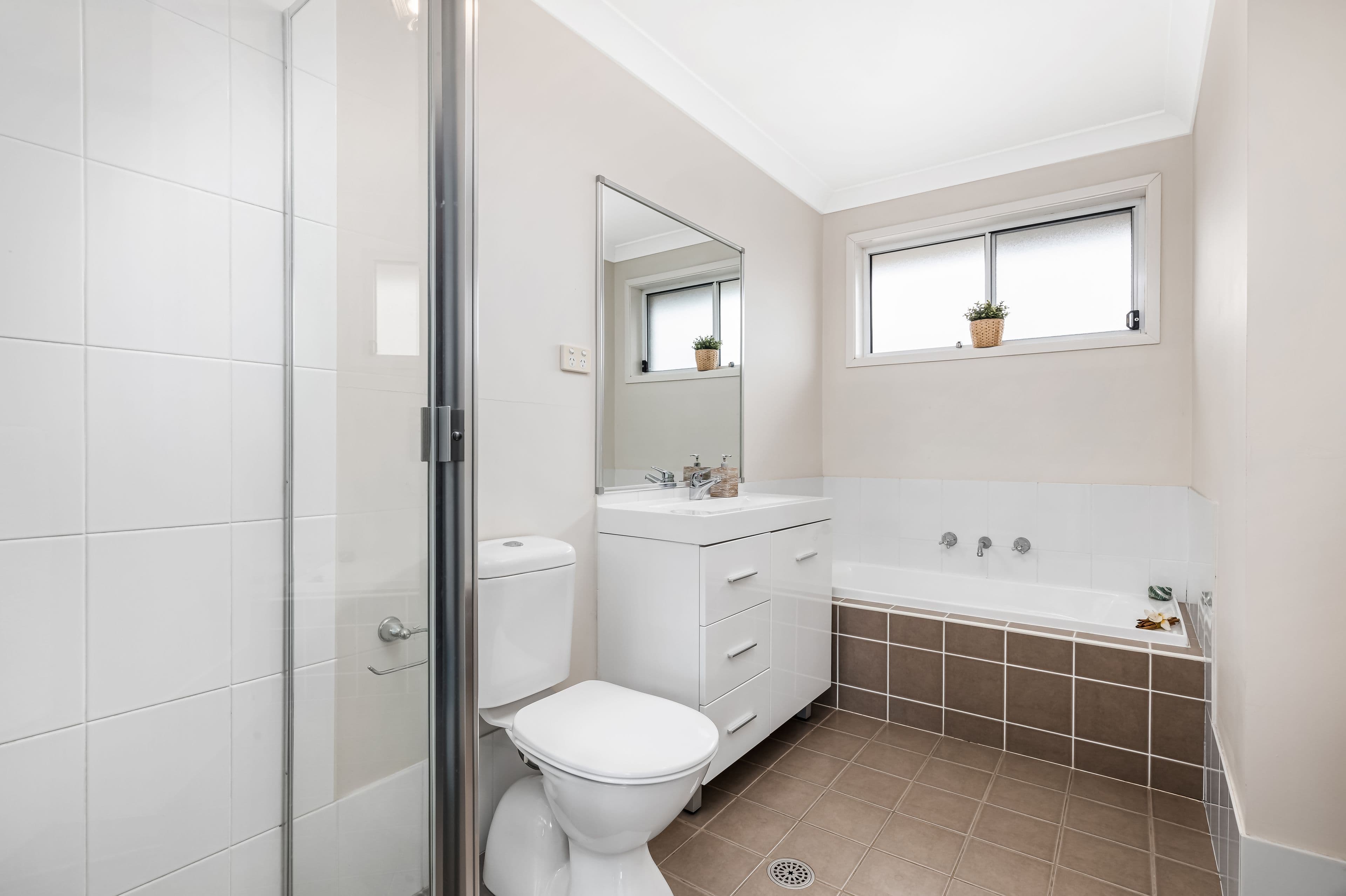 5 Vlatko Drive, West Hoxton NSW 2171, West Hoxton - Thumbnail 6