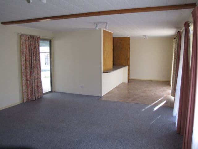 13 Dennis Street, BERRI SA 5343, Berri - Thumbnail 3