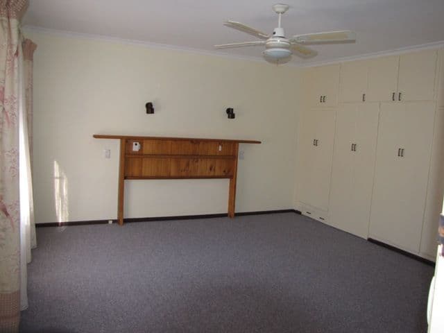 13 Dennis Street, BERRI SA 5343, Berri - Thumbnail 4