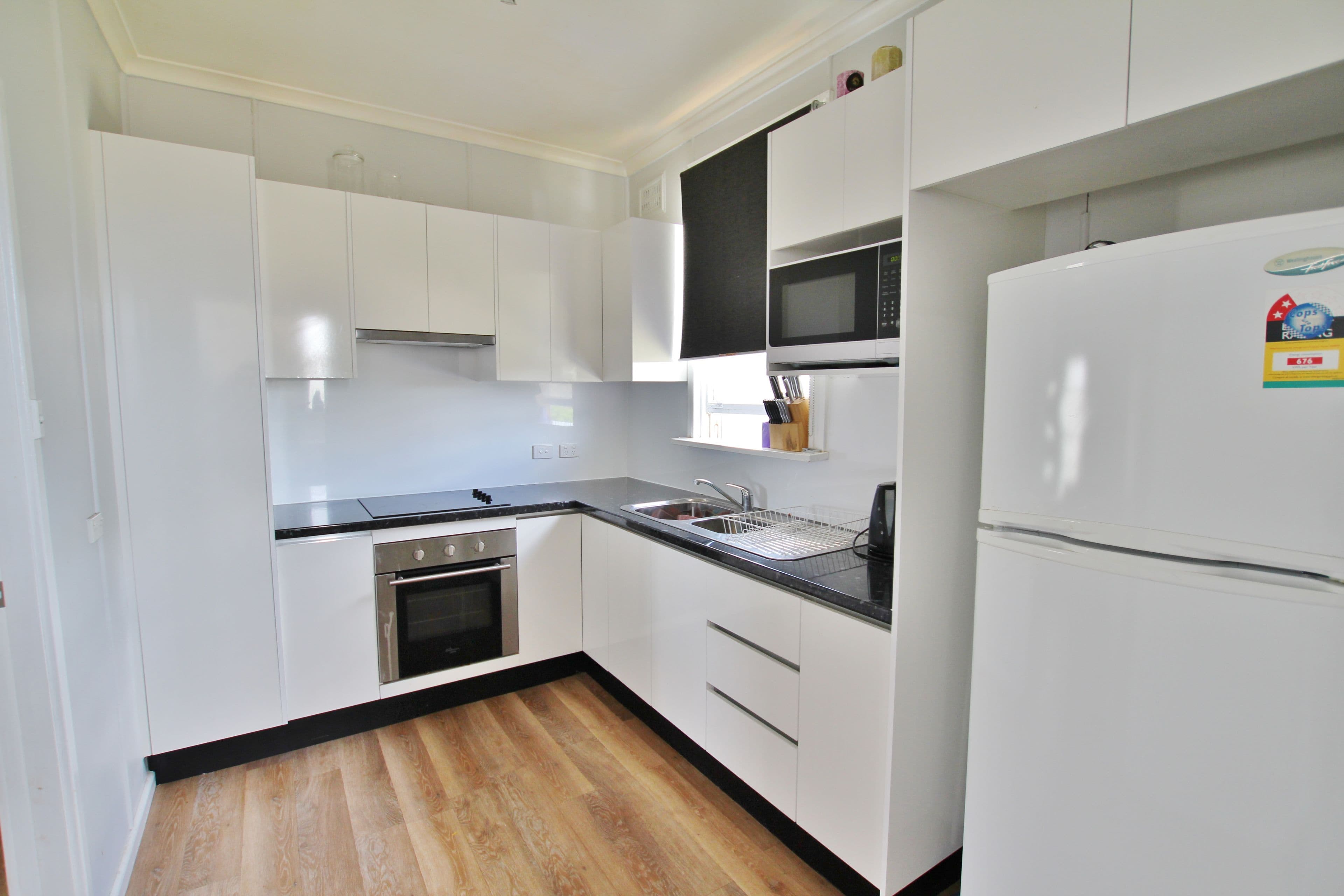 12 Florence Street, Young - Thumbnail 2